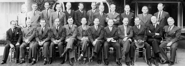 100HistoryPhoto01